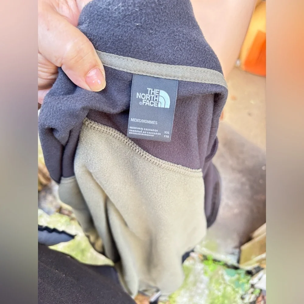 The North Face TKA Glacier zip up fleece in olive and black